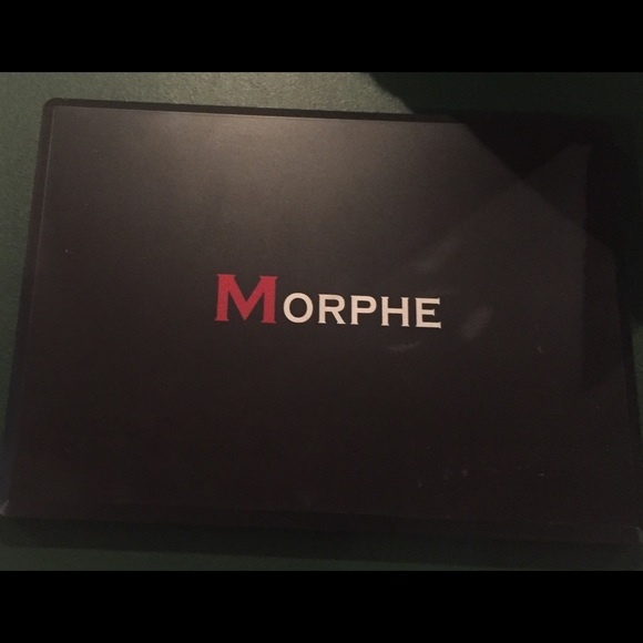 Morphe 350 palette.