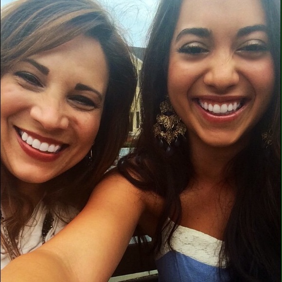 Meet your Posher, Maria - Picture 2 of 8