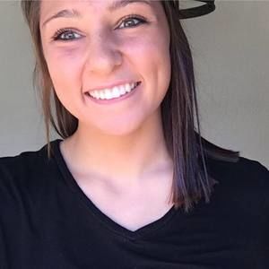 Meet your Posher, Naomi