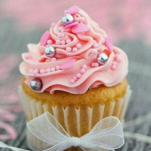 Meet your Posher, Tina