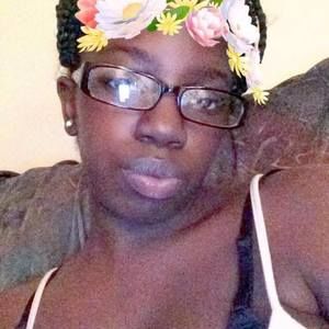 Meet your Posher, Capreshia