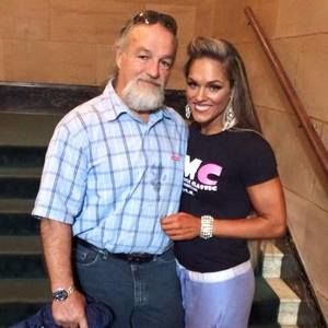 Meet your Posher, Janet