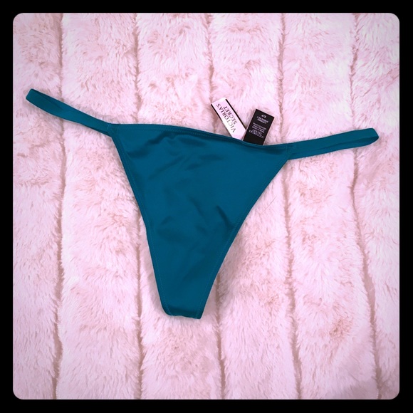 New Victoria's Secret V-String *S*