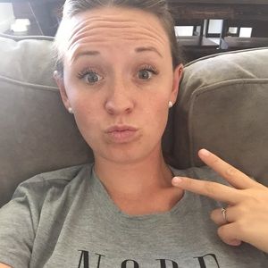 Meet your Posher, Ashleigh