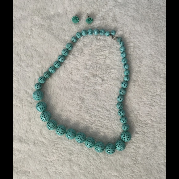 Necklace & Earring Set