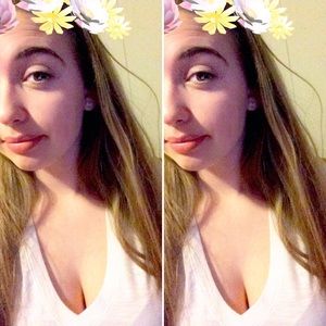 Meet your Posher, Selena