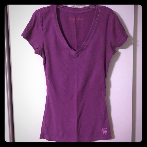 Stretchy Short Sleeved V Neck T Shirt