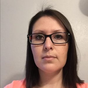 Meet your Posher, Mariela