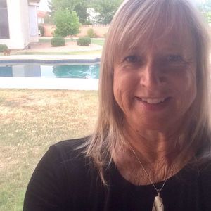 Meet your Posher, Janet