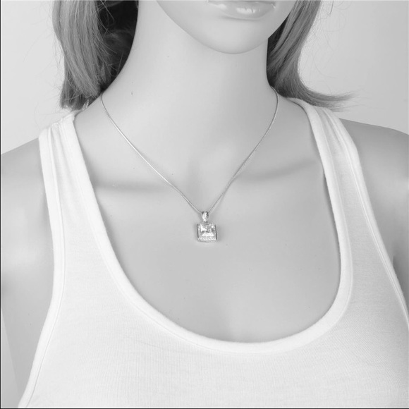 Royal Diva |SOLD| - Picture 2 of 2