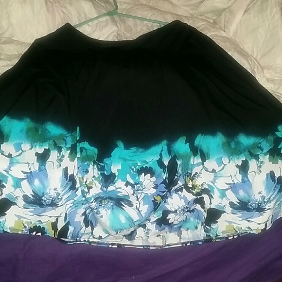 Black skirt!