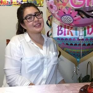 Meet your Posher, Fernanda