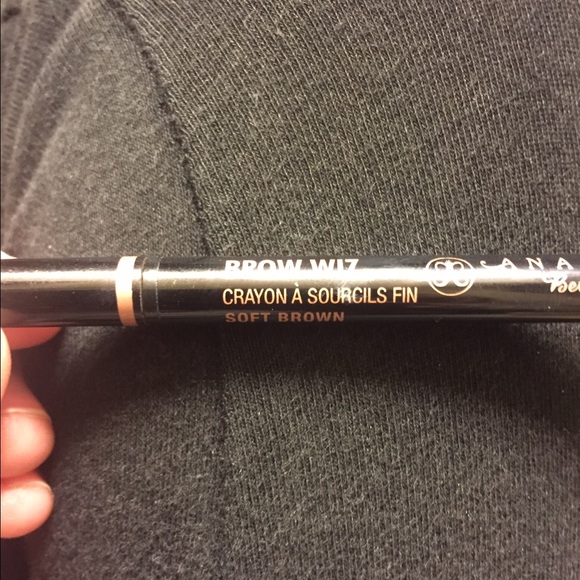 Brow wiz
