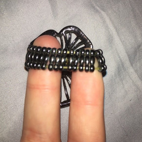 flower ring - Picture 3 of 3