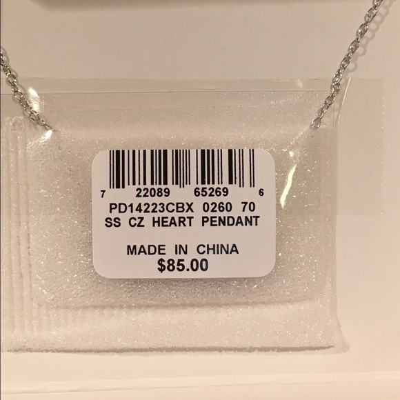 Gift - Picture 3 of 3