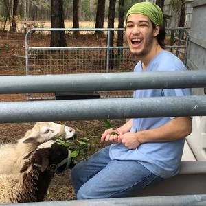 Meet your Posher, Julie