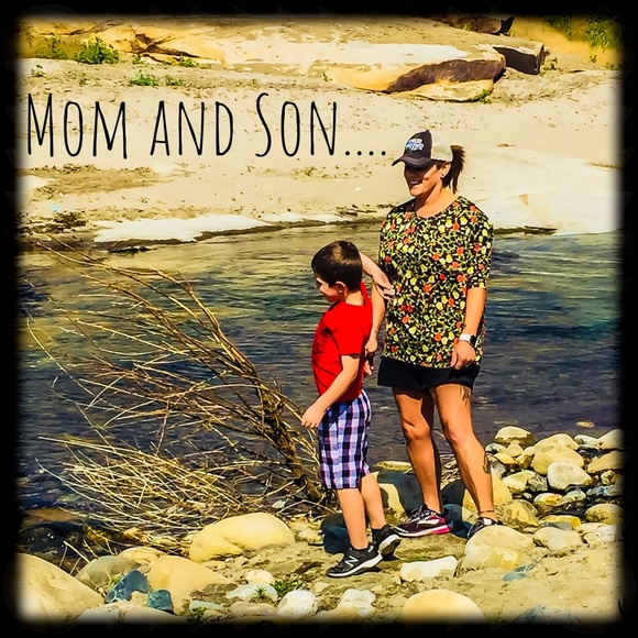 Meet your Posher, Cassie - Picture 5 of 8