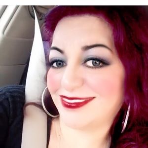 Meet your Posher, Sofia