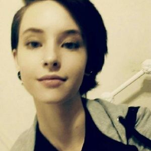 Meet your Posher, Taryn