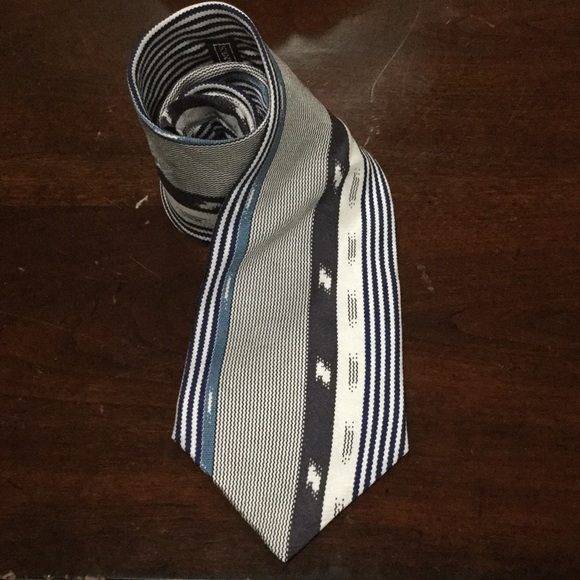 Jeffrey Banks Tie - London - Picture 3 of 3