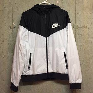 Men's Nike Wind Runner Jacket