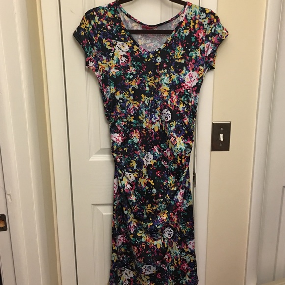 Juniors Sz L Multicolored Roughed Dress!