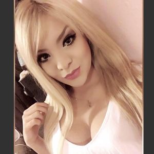 Meet your Posher, Sharon