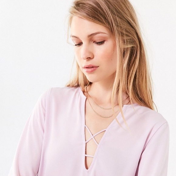 Urban outfitters cross v-neck blouse XS - Picture 2 of 2