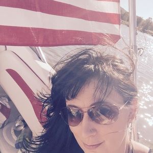 Meet your Posher, Melanie