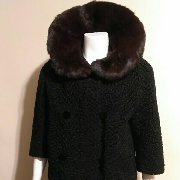 Coat - Picture 1 of 2