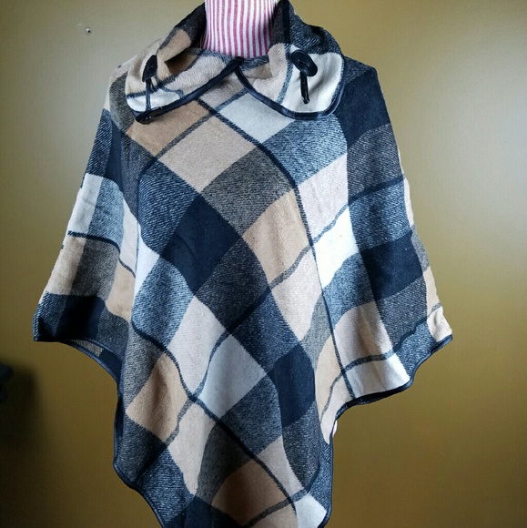 LAST ONE! Tan and Black Plaid Cape - Picture 2 of 3