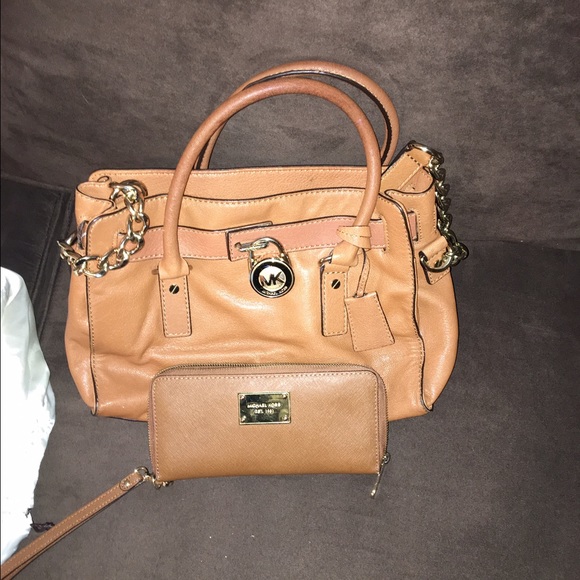 Michael Kors Hamilton Satchel and Wallet Ship ASAP