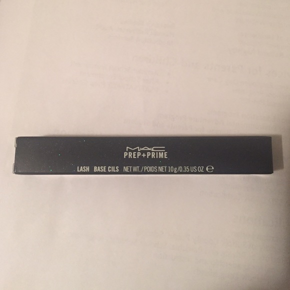 🎉HOST PICK🎉Mac prep + prime lash base cils - Picture 2 of 2