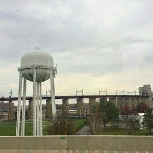 Meet your Posher, Elliot