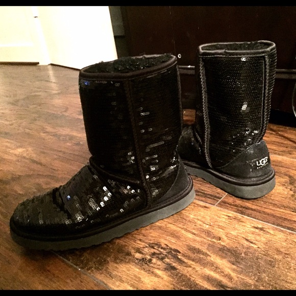 sequin uggs size 5 sequin uggs size 5