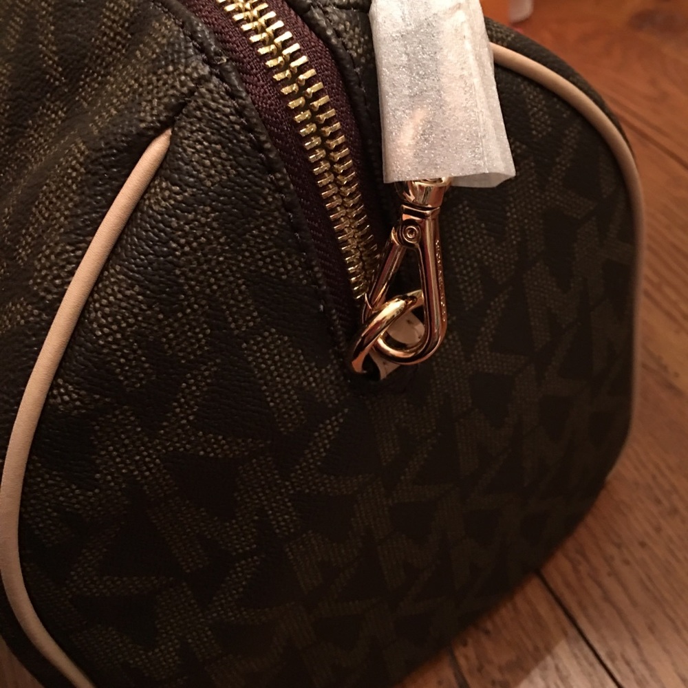 Large Grayson Satchel new with tags 💞🛍 - Picture 7 of 7