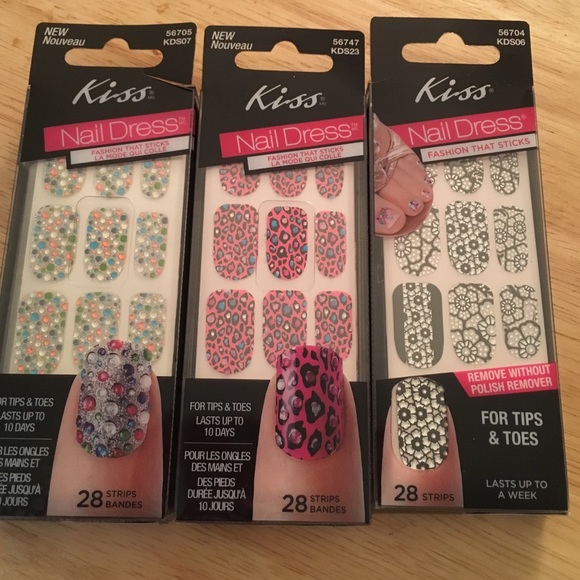 kiss Other - Kiss nail dress. Nail strips for fingers and toes