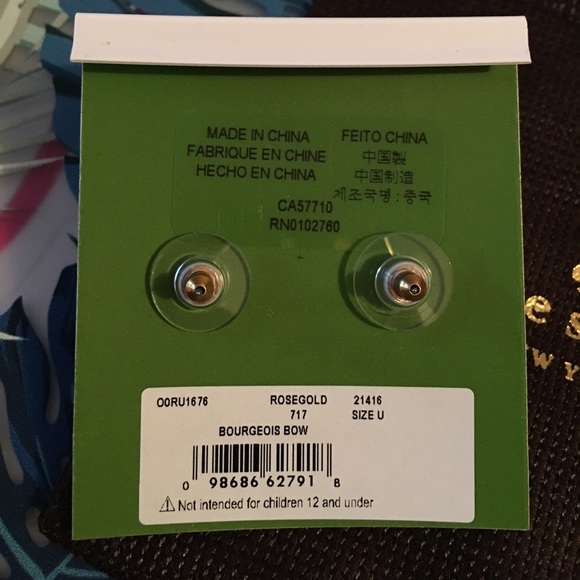 Kate Spade bourgeois bow in rose gold. - Picture 3 of 4