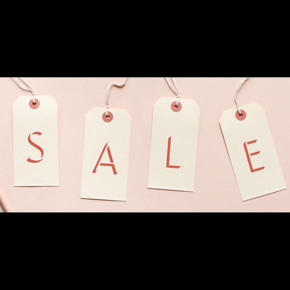 Everything is 10% off!!! And discounted shipping!