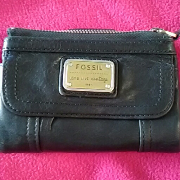 Fossil black tri -fold wallet