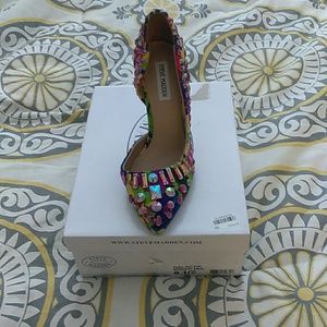 Steve Madden Galactik Pump