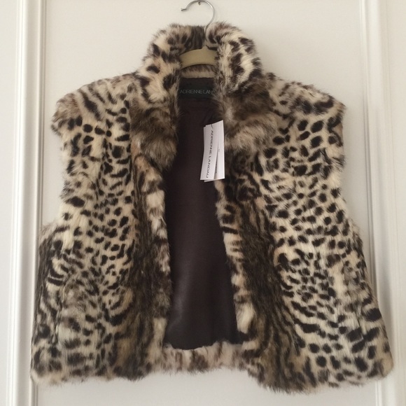 NWT Adrienne Landau genuine rabbit fur vest!