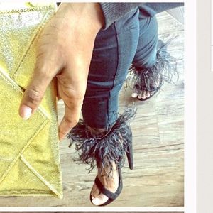 bebe Shoes - Bebe // Black Feather fur heel sandals // size 6 bebe Shoes - Bebe // Black Feather fur heel sandals // size 6