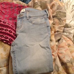 Abercrombie kids girls light wash jeans