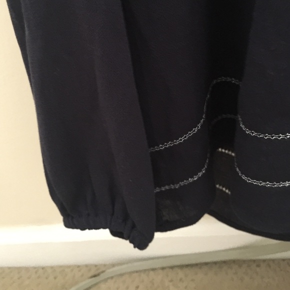 Gap Top Size S, NWT - Picture 4 of 4