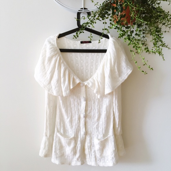 Sweaters - 🎉Ruffle Crochet Sweater🎉