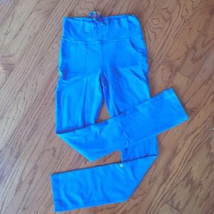 Lululemon Skinny Wills size 8 pant legging