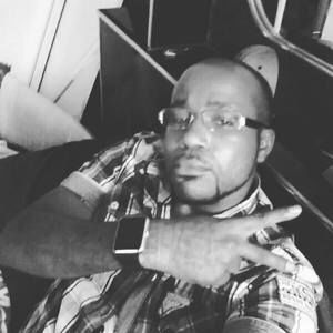 Meet your Posher, Derrick