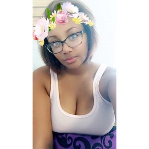 Meet your Posher, Brianna