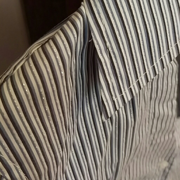 Express V-Neck Button Down - image 4